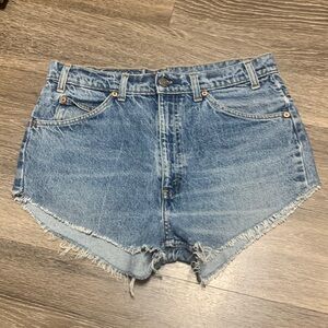 Vintage Levi’s 517 shorts